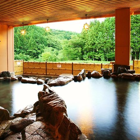 土湯温泉 やすらぎの宿 向瀧旅館 Fukushima  Exterior photo